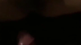 欧美日韩人妻激情-第一次与男友以外的男人在行使中车震!