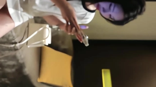 欧美日韩人妻激情-第一次与男友以外的男人在行使中车震!